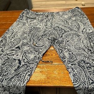 Palazzo pants. Grace Elements size 1x. Navy & White